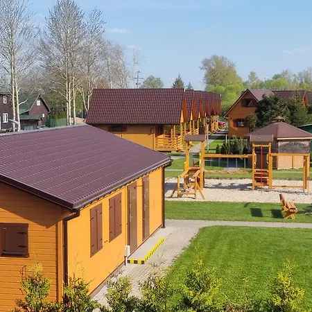Osrodek Wypoczynkowy Nad Morzem Semi Сasa de vacaciones *