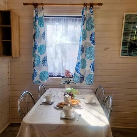 Osrodek Wypoczynkowy Nad Morzem Semi Nyaraló