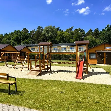 Osrodek Wypoczynkowy Nad Morzem Semi Nyaraló *