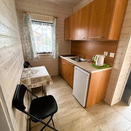 Nyaraló Osrodek Wypoczynkowy Nad Morzem Semi *