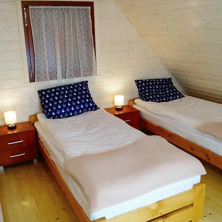 Osrodek Wypoczynkowy Nad Morzem Semi بيت للعطل *